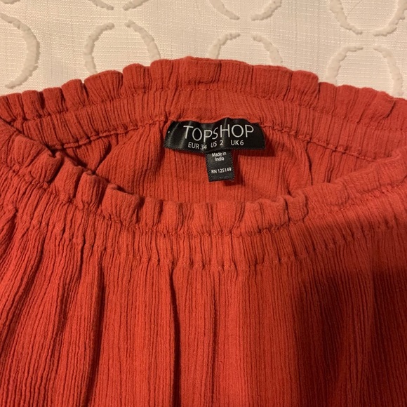 Off the shoulder blouse - Picture 3 of 3